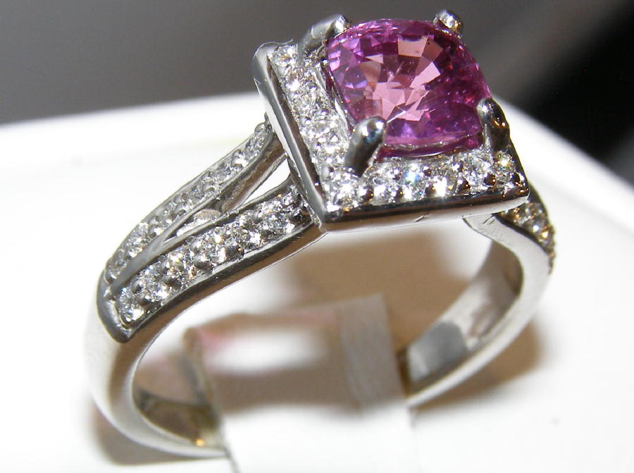 AGL Cert. Pink Sapphire(H)* Dia Halo Platinum Ring 2.73ctw