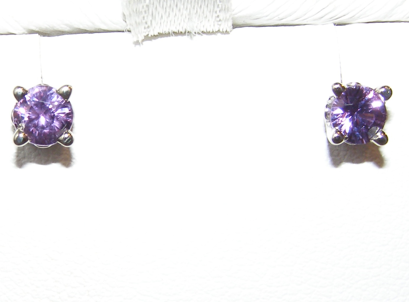 Purple Sapphire (H)* Studs 14KWG 0.46 ctw