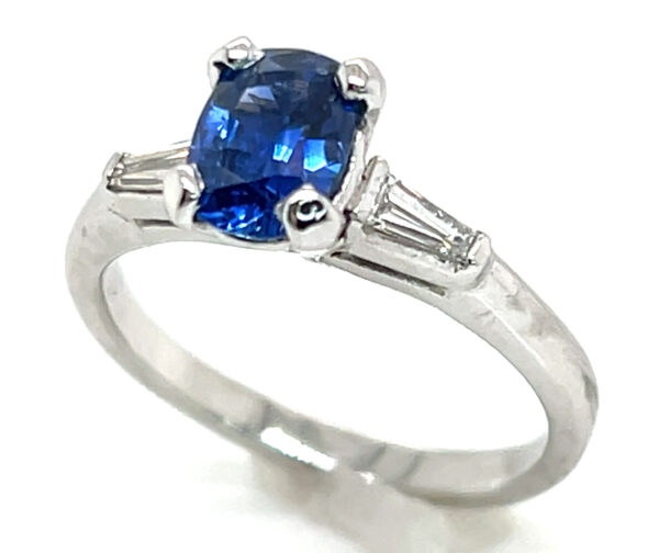 Cushion Ceylon Sapphire (H)* Diamond Baguette Platinum Ring 1.29 ctw - Image 5