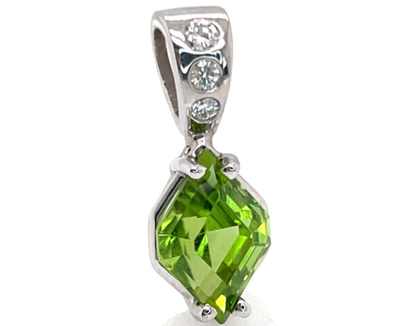 Rare Fancy Navette Pakistatani Peridot (N)* Diamond Pendant 14KWG 6.46 ctw - Image 2