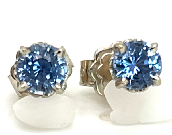 Ceylon Sapphire (H)* Stud earrings 14KWG 1.34 ctw