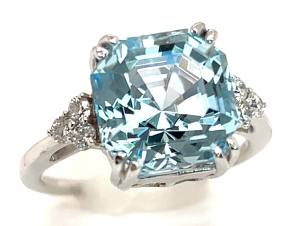 Fancy Asscher Cut Blue Topaz (H,I) Diamond Ring 14KWG 6.80 ctw - Image 3